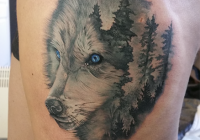 invictus-tattoo-berlin-geri-szaniszlo-wolf-blackandgrey-realistic-animal-portrait