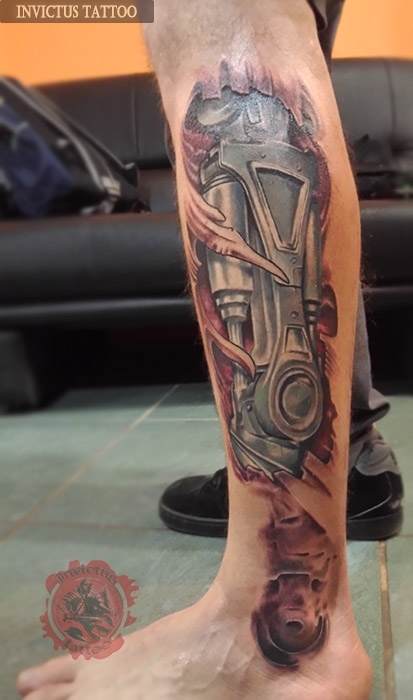 Invictus-Tattoo-Budapest-Berlin-Berta-Mihaly-Peter-Kacsa-tetovalo-tattooist-artist-maori-biomechanic