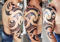 Invictus-Tattoo-Budapest-Berlin-Berta-Mihaly-Peter-Kacsa-tetovalo-tattooist-artist-maori- (1)