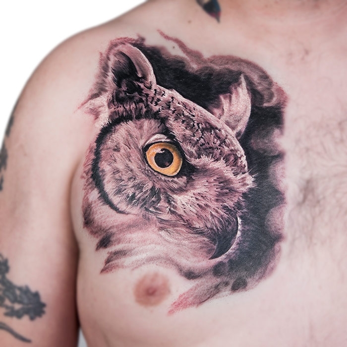 Invictus-Tattoo-Berlin-Budapest-tattoo-artist-taetowierer-Csaba-Koszegi-eule-owl-bagoly-realistic-realistisch