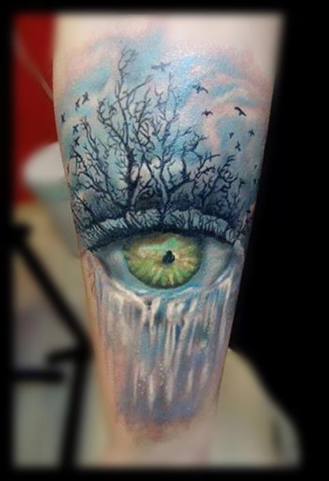 Invictus-Tattoo-Budapest-Berlin-Szilvasi-Gyula-tetovalo-tattooist-artist-Natur-flora-fauna-realistic-realistisch-Auge-eye